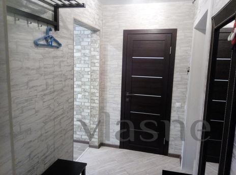 apartment in the city center, sports com, Berdsk - apartment by the day
