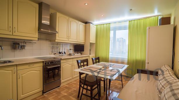 No fees! No doubtful advances! Rent one-room apartment. In w