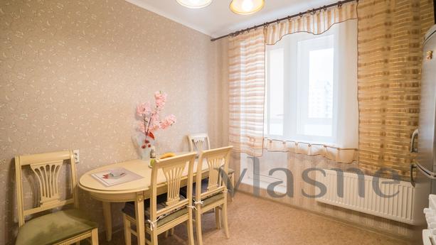 Apartments on Komendantsky Prospekt, Saint Petersburg - apartment by the day