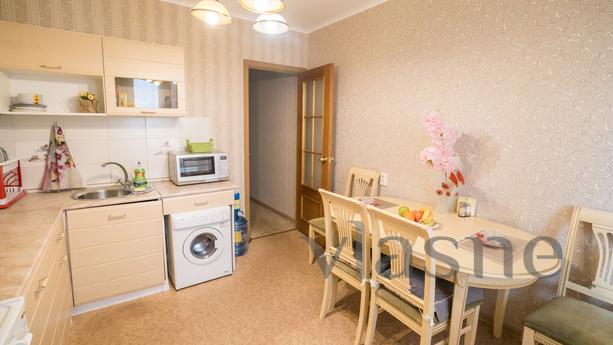 Apartments on Komendantsky Prospekt, Saint Petersburg - apartment by the day