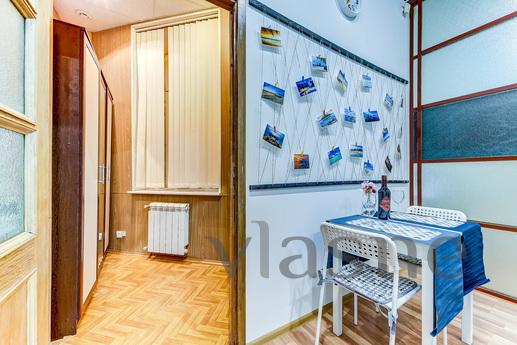 Tropical Apartment, Saint Petersburg - apartment by the day