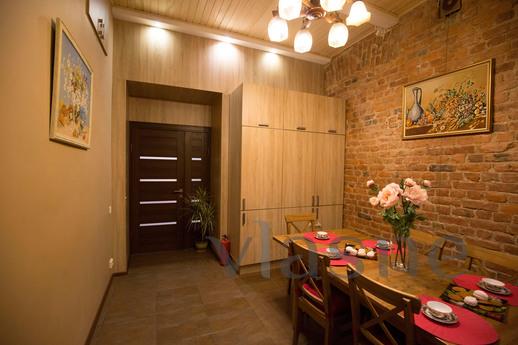 European level hostel, Saint Petersburg - apartment by the day
