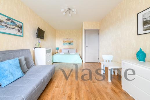 M.PIONERSKAYA, KOLOMYAZHSKY AVENUE, 34,, Saint Petersburg - apartment by the day