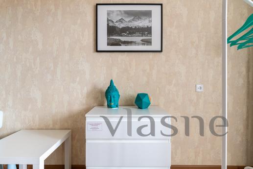 M.PIONERSKAYA, KOLOMYAZHSKY AVENUE, 34,, Saint Petersburg - apartment by the day