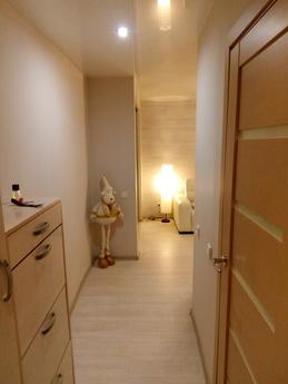 Nice studio in the city center, Volgograd - apartment by the day