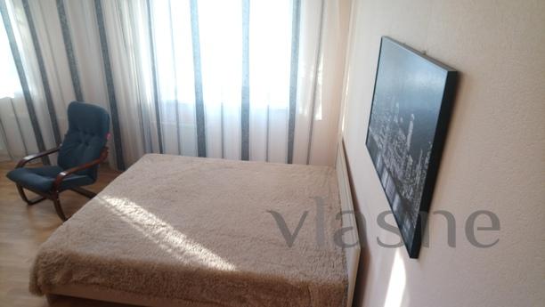1 square district of the shopping center, Tyumen - apartment by the day