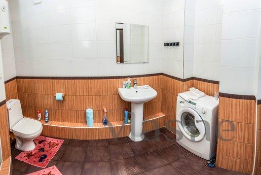 New apartment, for hours, days, Tyumen - apartment by the day