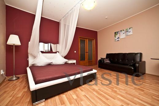 Delicious apartment in the center, cheap, Yekaterinburg - apartment by the day