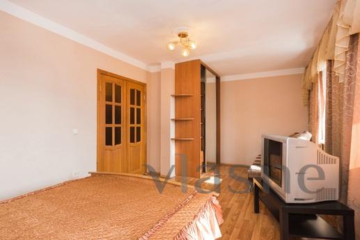Apartment at the car market 'WHITE T, Yekaterinburg - apartment by the day