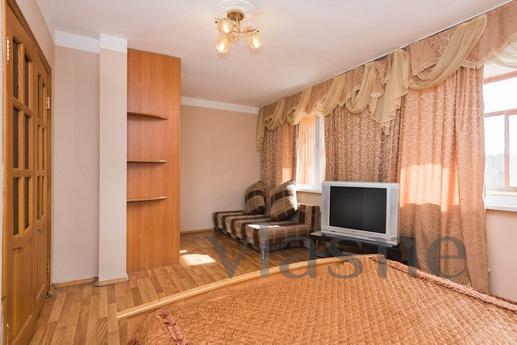 Apartment at the car market 'WHITE T, Yekaterinburg - apartment by the day