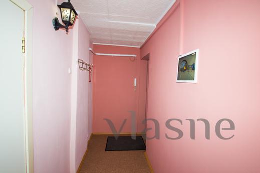 Apartment at UrGUPS!, Yekaterinburg - apartment by the day