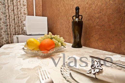 The apartment is at the railway station!, Yekaterinburg - apartment by the day