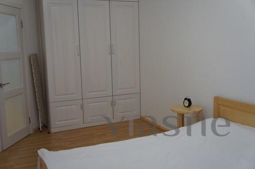 2 bedroom apartment, Irkutsk - apartment by the day