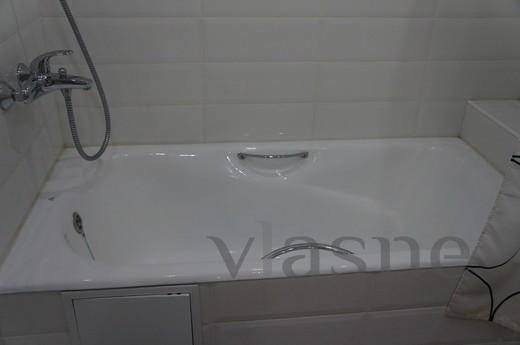 2 bedroom apartment, Irkutsk - apartment by the day