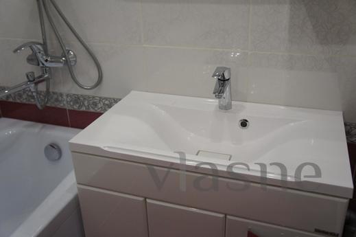 2 bedroom apartment, Irkutsk - apartment by the day