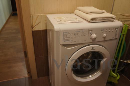 2 bedroom apartment, Irkutsk - apartment by the day