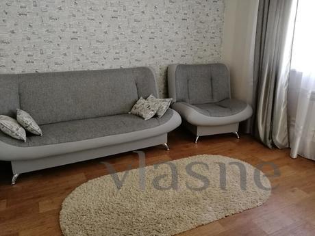 2 bedroom apartment, Irkutsk - apartment by the day