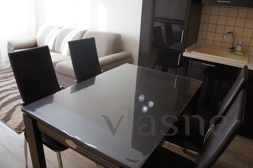 2 bedroom apartment, Irkutsk - apartment by the day