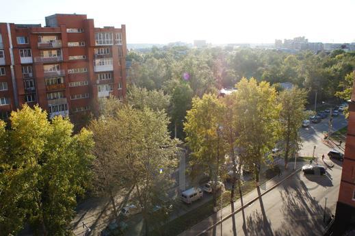 2 bedroom apartment, Irkutsk - apartment by the day