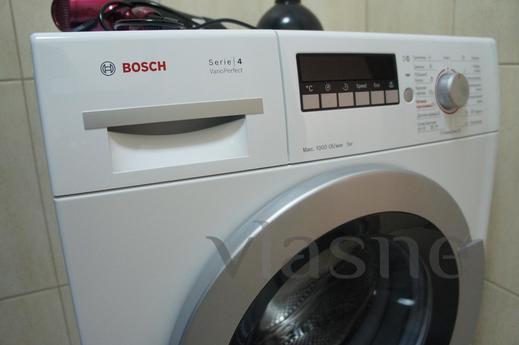 2 bedroom apartment, Irkutsk - apartment by the day