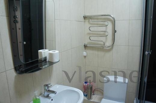 2 bedroom apartment, Irkutsk - apartment by the day