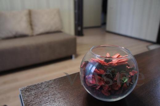 2 bedroom apartment, Irkutsk - apartment by the day