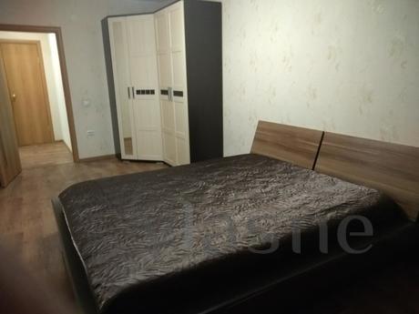 2 bedroom apartment, Irkutsk - apartment by the day