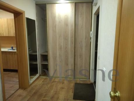 2 bedroom apartment, Irkutsk - apartment by the day