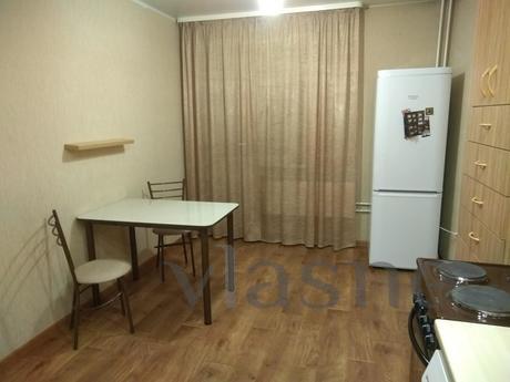 2 bedroom apartment, Irkutsk - apartment by the day