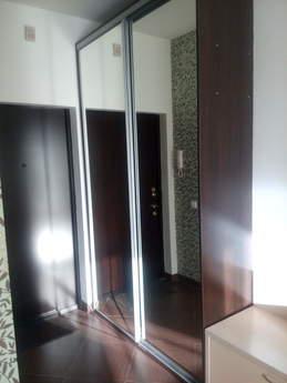 2 bedroom apartment, Irkutsk - apartment by the day