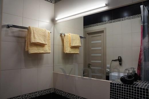 2 bedroom apartment, Irkutsk - apartment by the day