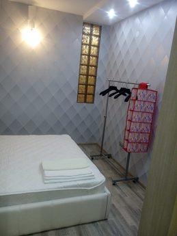 2 bedroom apartment, Irkutsk - apartment by the day