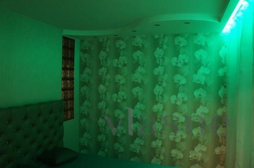 2 bedroom apartment, Irkutsk - apartment by the day
