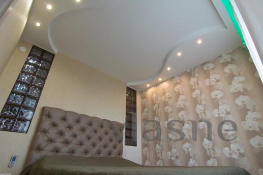 2 bedroom apartment, Irkutsk - apartment by the day