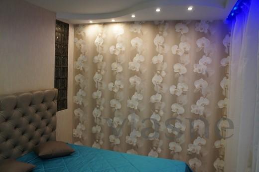 2 bedroom apartment, Irkutsk - apartment by the day
