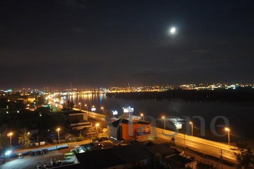 2 bedroom apartment, Irkutsk - apartment by the day