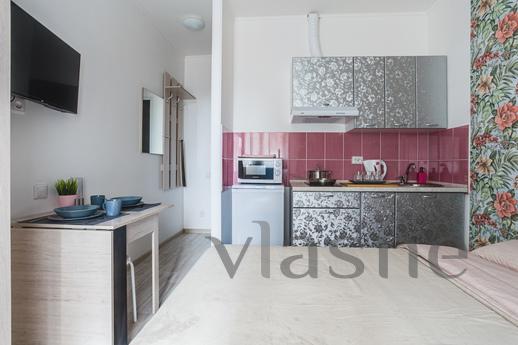 New, stylish studio, Moscow - apartment by the day