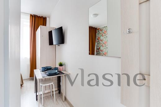 New, stylish studio, Moscow - apartment by the day