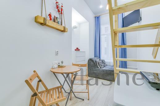 “Kindness 知 恵” up to 3 guests dresser + coat hanger + single