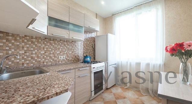 Excellent 2-kk sq. m. Academician Yangel, Moscow - apartment by the day