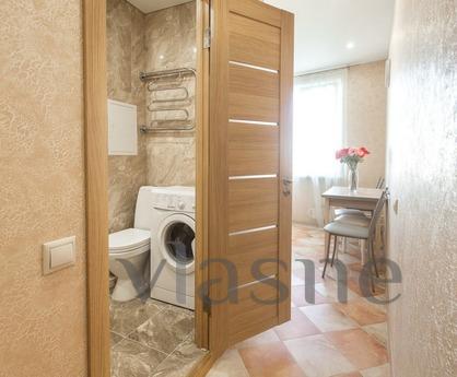 Excellent 2-kk sq. m. Academician Yangel, Moscow - apartment by the day