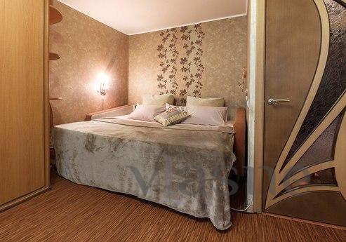 Cozy apartment 5 minutes from the metro station Akademik Yan