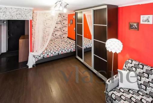 Stylish and modern apartment renovated! convenient location.