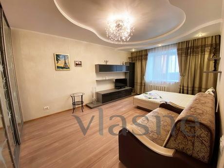 1 bedroom apartment LUX, Novosibirsk - apartment by the day