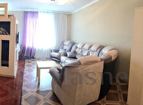 3-room apartment for rent, Novosibirsk - apartment by the day