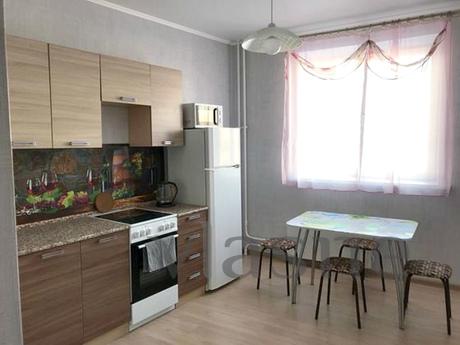3 bedroom apartment, Novosibirsk - apartment by the day