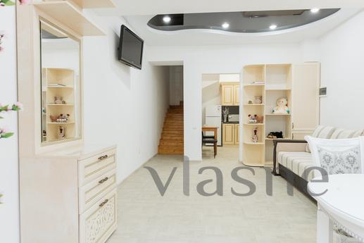 2-bedroom apartment for rent, Sochi - apartment by the day