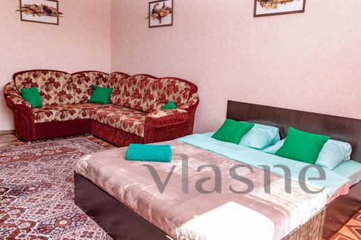 Cozy apartment near the metro, Novosibirsk - apartment by the day