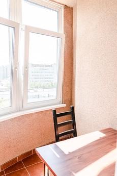 Cozy apartment near the metro, Novosibirsk - apartment by the day