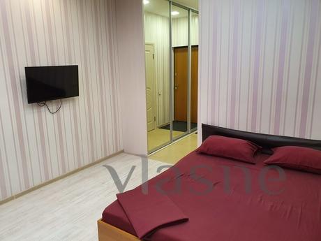 Studio near TC Aura, Surgut - apartment by the day